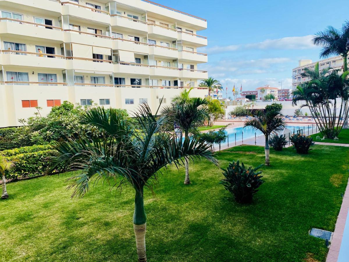 Orange And White Apartment In Yumbo San Bartolome de Tirajana  Exterior photo