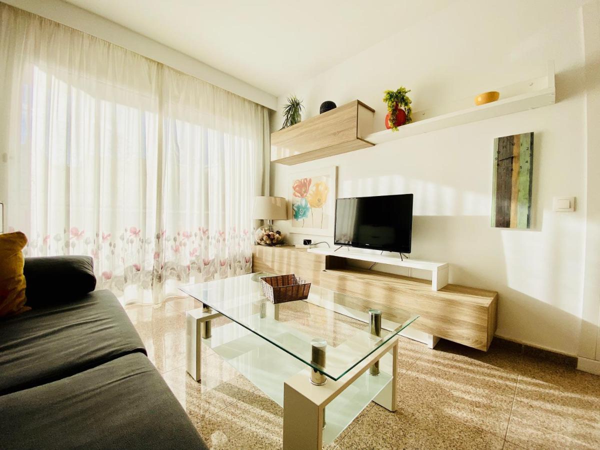 Orange And White Apartment In Yumbo San Bartolome de Tirajana  Exterior photo