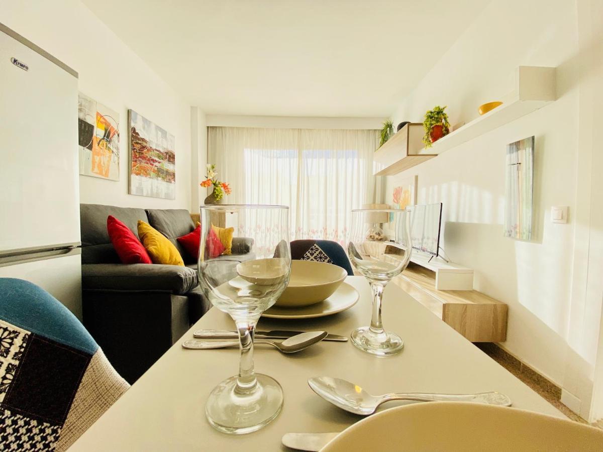 Orange And White Apartment In Yumbo San Bartolome de Tirajana  Exterior photo