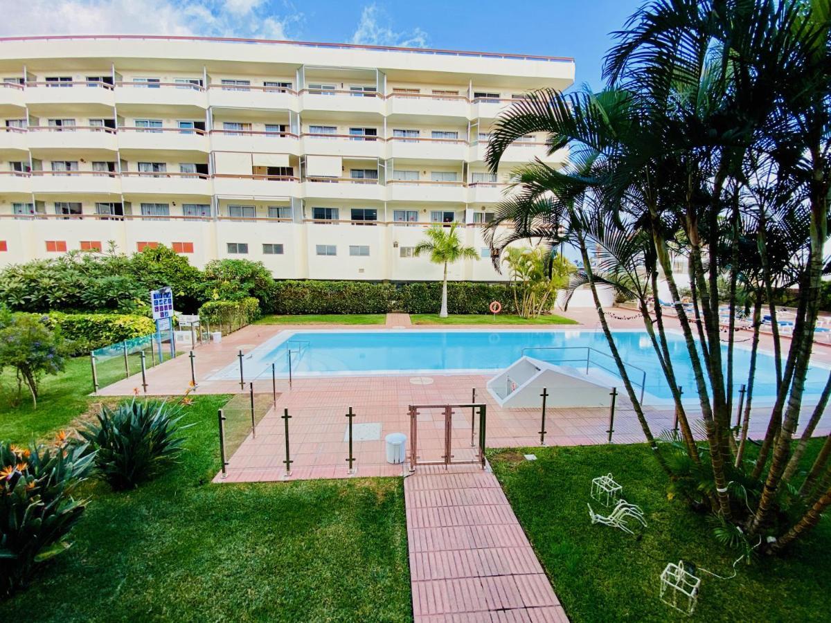 Orange And White Apartment In Yumbo San Bartolome de Tirajana  Exterior photo